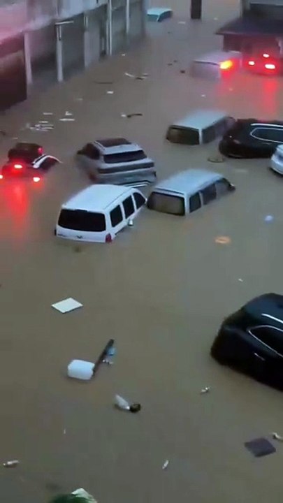 Massive Flooding Strikes Guangyuan, Sichuan Province After Extreme Rainfall 🌊 | China News