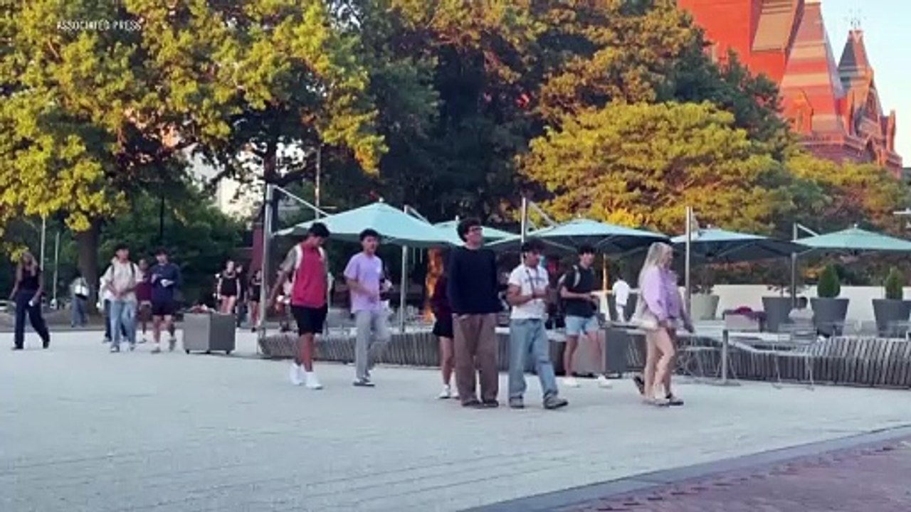 Harvard Students React to Judge's Decision to Reverse Trump Administration's Federal Funding Cuts