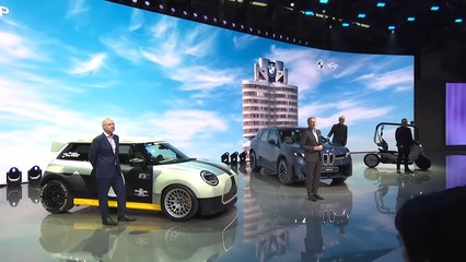 2025 BMW Group IAA: Neuer BMW iX3, MINI Showcars & Vision CE Live Präsentation