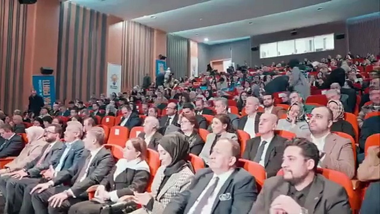AK Parti Bakırköy 8. Olağan İlçe Kongremizi büyük bir coşku ve birlik ruhuyla gerçekleştirdik.