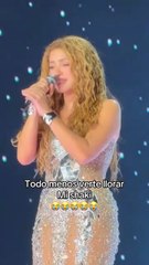 ¡Shakira rompe en llanto mientras cantaba 'Última' en Querétaro!