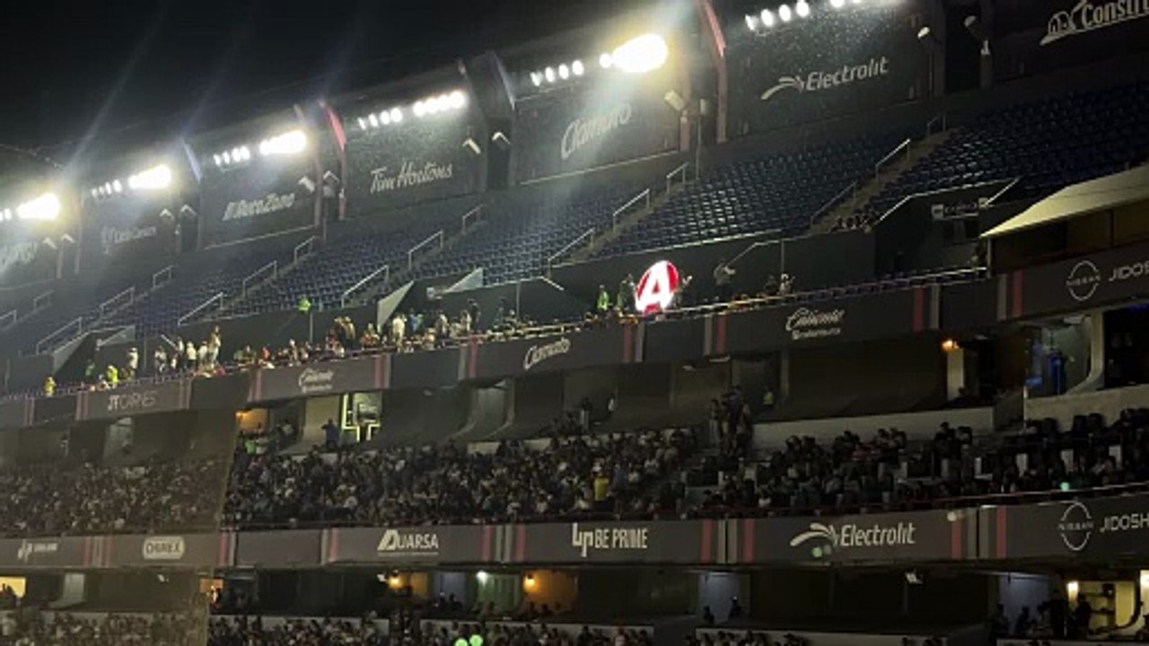 Noche ventosa en Monterrey