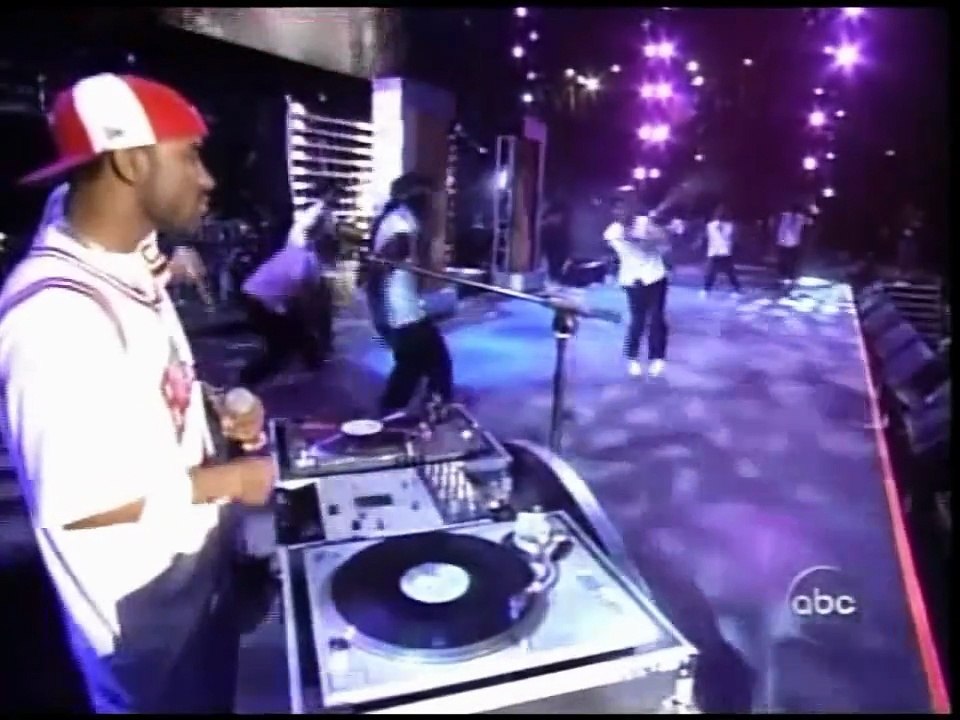 Mariah Carey - Last Night a DJ Saved My Life (Live At United We Stand, ABC - 2001).