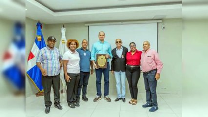Asociación reconoce a Adolfo Pérez, exdirector de Promese/Cal