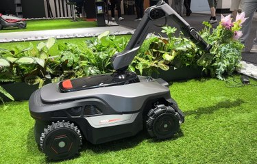 Mova NexLawn Master X Series 🌱: Der innovative Rasenmähroboter mit Greifarm im Überblick