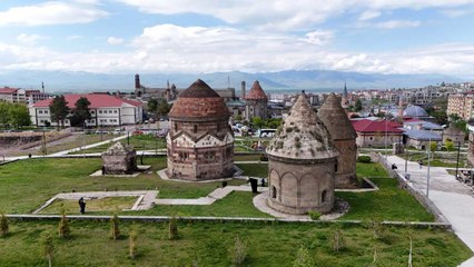Sosyal medyada Erzurum rüzgarı: Her kemerde dua her kubbede umut