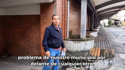 El Portavoz del PP de Getxo, Eduardo Andrade, se desplazaba ayer al triángulo más conflictivo de Algorta —San Nicolás, la plaza del metro y Biotz Alai— para denunciar el aumento de la delincuencia en el municipio. 