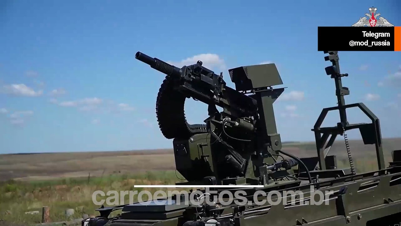 ロシア、「Courier」戦闘ロボットの重火器訓練を公開