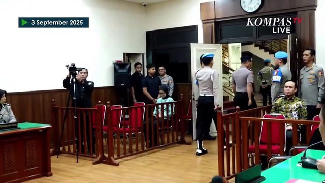 Tangis Kompol Cosmas & Bripka Rohmat di Sidang Etik Kasus Rantis Brimob Tabrak Affan Ojol
