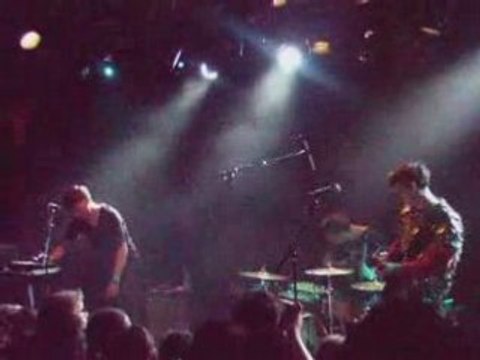 These New Puritans - fff (Live @ Paris)