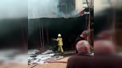 Mobilya imalathanesi alev alev yandı