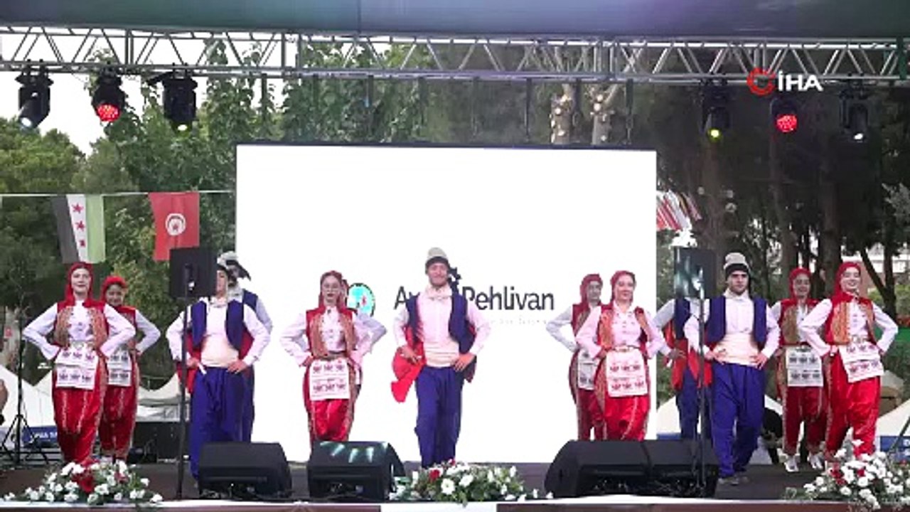 Uluslararası Menemen Çömlek Festivali’ne görkemli açılış