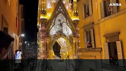 Viterbo, la Macchina di Santa Rosa sfila in citta' senza problemi