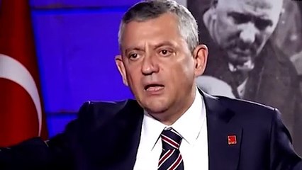 Özgür Özel’in bu iddiasına kargalar bile güler! İngilizlere yalvardığını unuttu. O ismi İngiliz yandaşı olarak suçladı