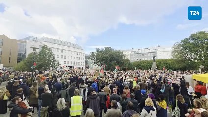 İzlanda'da binlerce kişi Filistin için toplandı