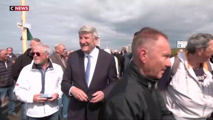 Philippe de Villiers lance une pétition nationale pour imposer un référendum sur l’immigration