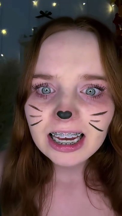 ASMR Eating Your Eyeballs 👁️