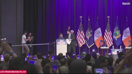 Sanders hosts Mamdani at "Fight Oligarchy" event to boost NYC mayoral bid