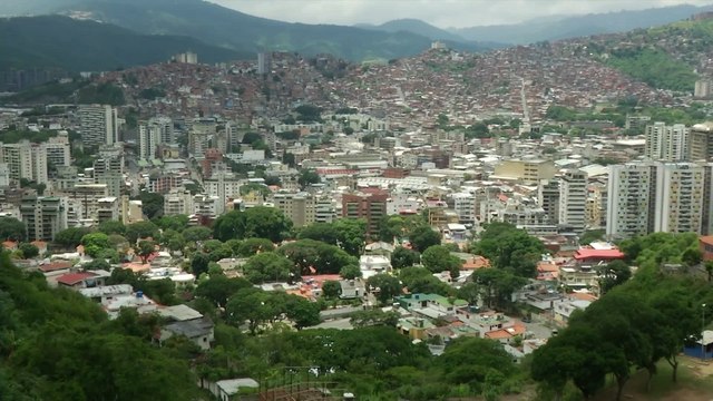 Venezolanos se preocupan por conflicto en medio de aumento de tropas estadounidenses en el Caribe