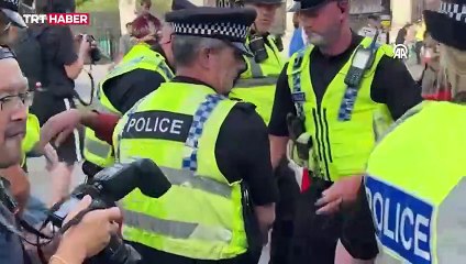 Londra'da Filistin'e destek eyleminde çok sayıda kişi gözaltına alındı
