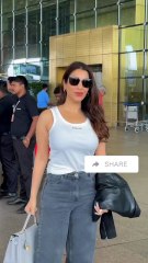 Bollywood movies Sophie Choudry Was Spotted at Mumbai Airport 🔥🥰❤️ #sophiechoudry #bollywood #actresses #actressreels