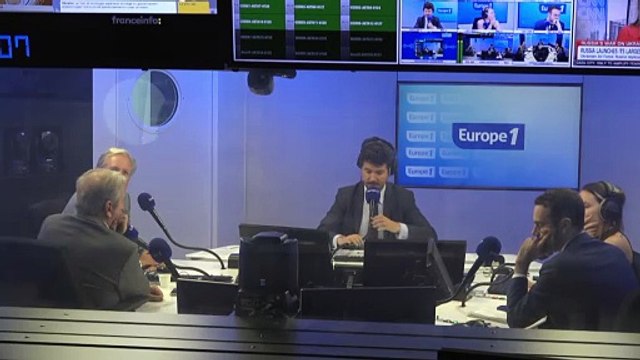 Scandale Legrand-Cohen : «Je ne veux plus voir ces journalistes sur le service public», explique Julien, un auditeur