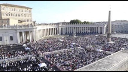 Messa di canonizzazione di Acutis e Frassati, migliaia a San Pietro