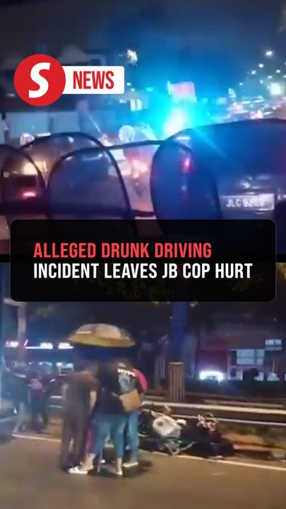 Policeman injured after alleged drunk driver rams into roadside accident site near JB