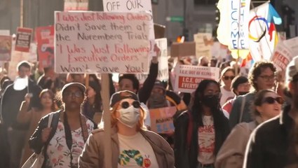 Trump threatens ‘war’ on Chicago as thousands protest federal crackdown