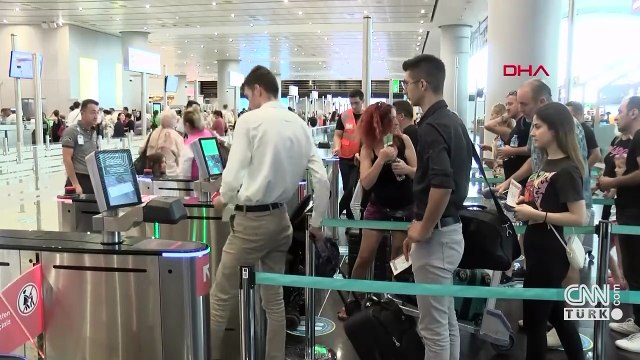 Uçaklarda yeni dönem başlıyor! Bakan Uraloğlu duyurdu... Artık ücretsiz olacak