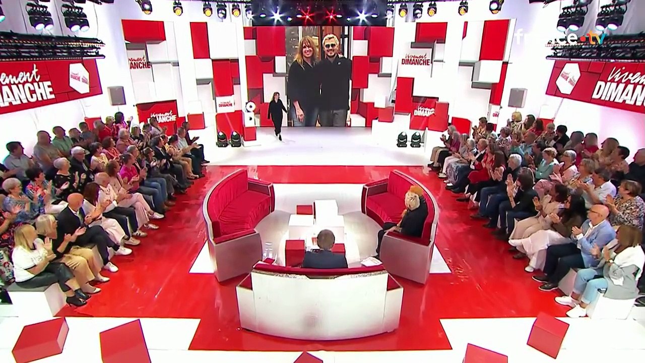 Stéphanie Jarre et Jeff Panacloc dans "Vivement Dimanche" @France 3
