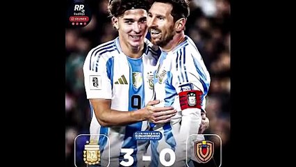 CHARLY GARCIA Y MESSI EN EL MONUMENTAL: FOTO, VESTUARIO Y “DIOS TE BENDIGA” 🇦🇷