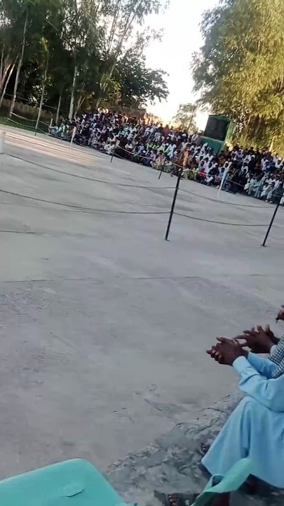 ھیڈ سلیمانکی ٹاور پر پرچم کسای