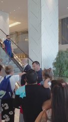 El vídeo viral de Carvajal en Turquía por su manera de bajar las escaleras