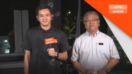 Orang ramai saksikan 'Blood Moon' di Planetarium Negara