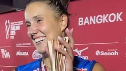 L'emozione di Danesi: "Tengo la coppa in mano, altrimenti non ci credo!"