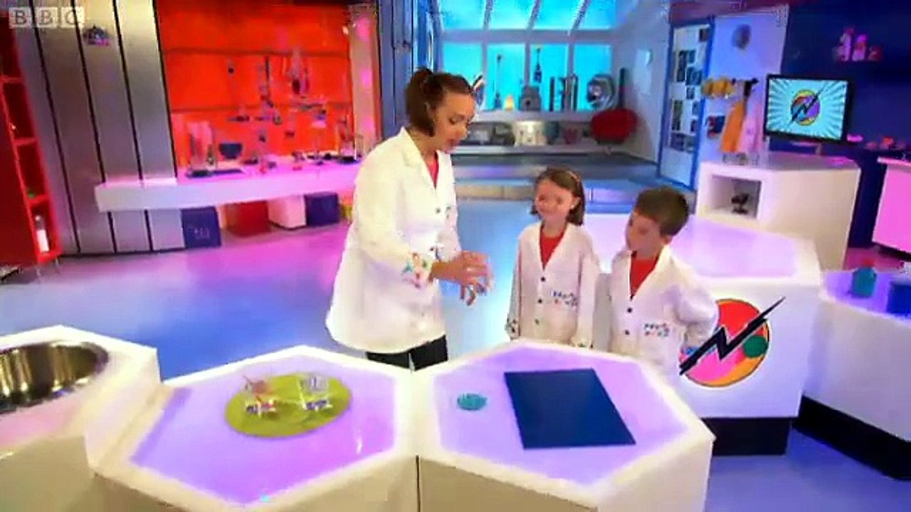 Cbeebies Nina And The Neurons In The Lab Bubbles Burst 5x20...mp4