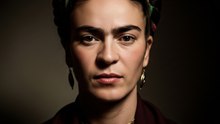 Frida Kahlo: El dolor y la gloria en la pincelada de una artista.