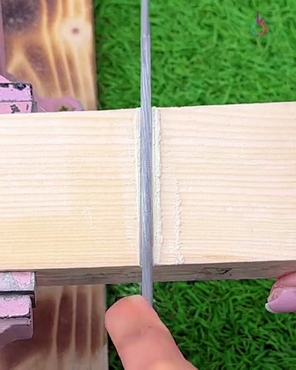 Electrician hack to make a wire stripping tool fast ⚡️