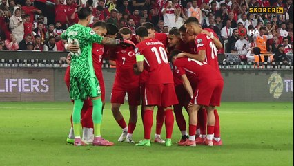 A Milli Futbol Takımı, İspanya'ya mağlup! Farkı engelleyemedik