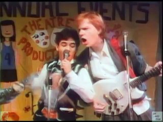 Les années collège S03E15 : Surprise… partie