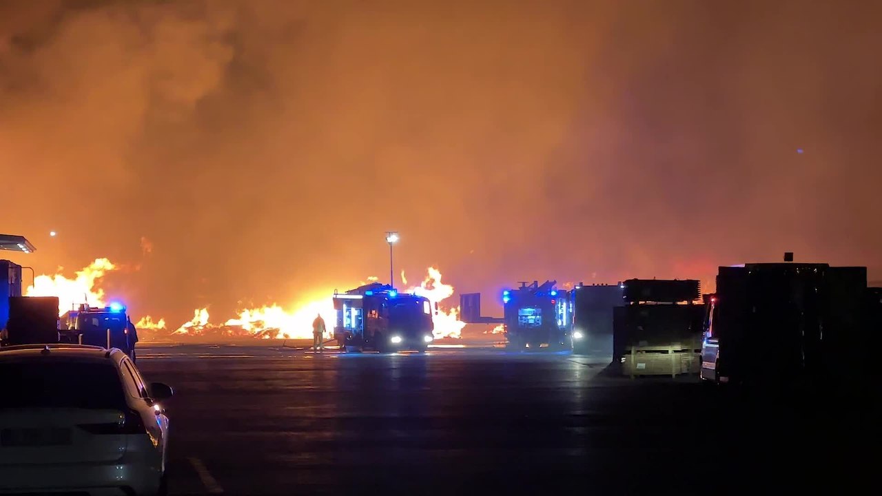 Incendie d'ampleur chez Vanheede, à Dottignies