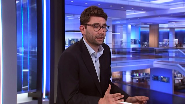 New South Wales government pauses planned shark net removals after deadly attack