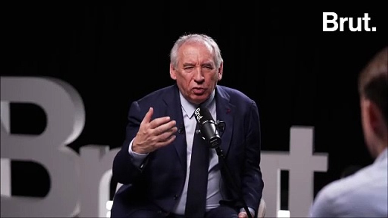 Avant son départ aujourd'hui, le Premier Ministre provoque la colère des policiers en évoquant l'existence "de contrôles au faciès" - Vidéo