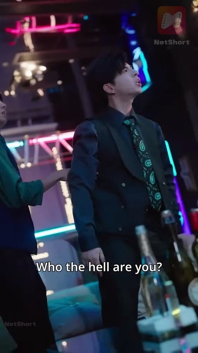 The CEO allergic to all women felt nothinguntil his new secretary made him crave her nightly