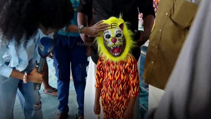 ദേ ദിങ്ങനെ വേണം കളിക്കാൻ... മടയിലൊരു കുട്ടിപ്പുലി; ഗ്രൗണ്ടിലിറങ്ങാൻ കാത്ത് അവ്യാൻ