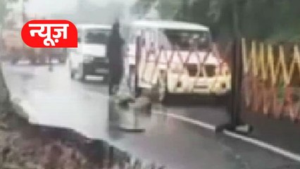 माउंट आबू में टूटी सड़क की भयानक तस्वीर