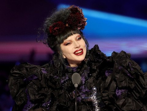 Künstlerin des Jahres : Lady Gaga räumt vier MTV Awards ab