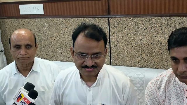 डिप्टी सीएम बैरवा का गहलोत पर पलटवार, कहा- वह अपनी पार्टी की चिंता करें