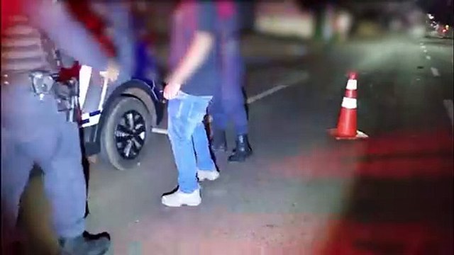 Jovem embriagado é preso após quase causar acidente durante atendimento do Siate